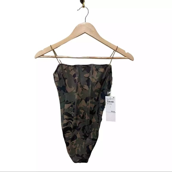 Good American Leaf CAMO001 NWT Printed Mesh Corset Bodysuit with snaps. - Picture 13 of 15